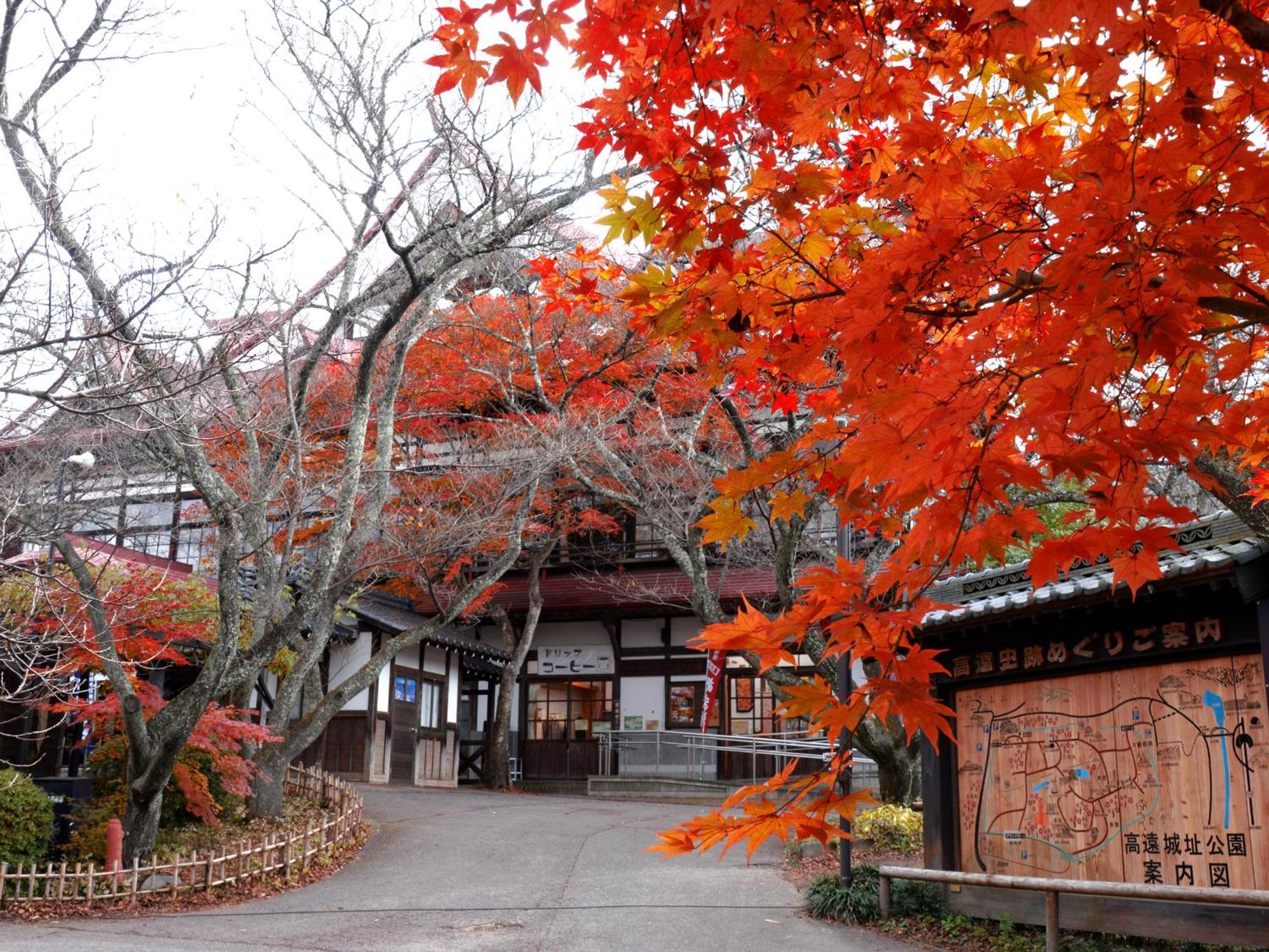 Yoshinotei Hotel Iida Buitenkant foto