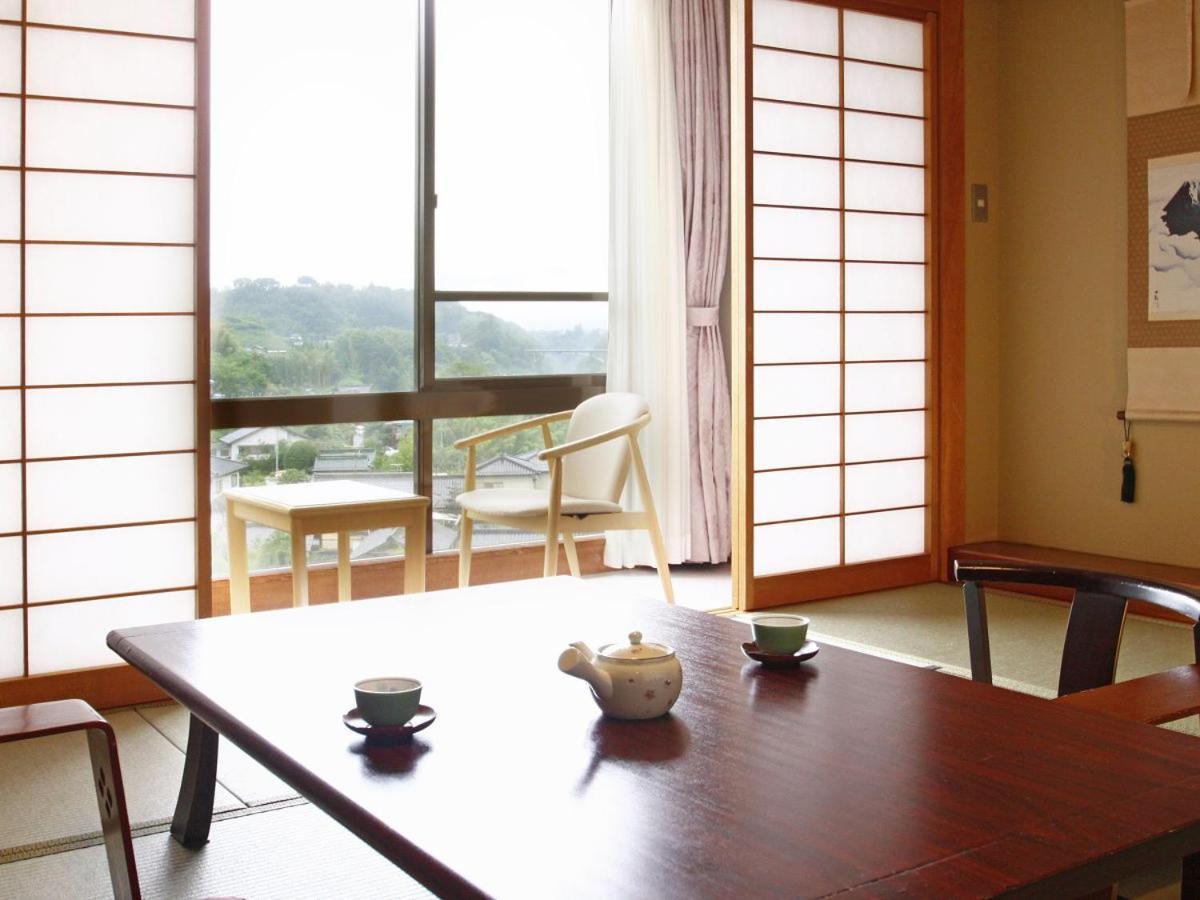 Yoshinotei Hotel Iida Buitenkant foto