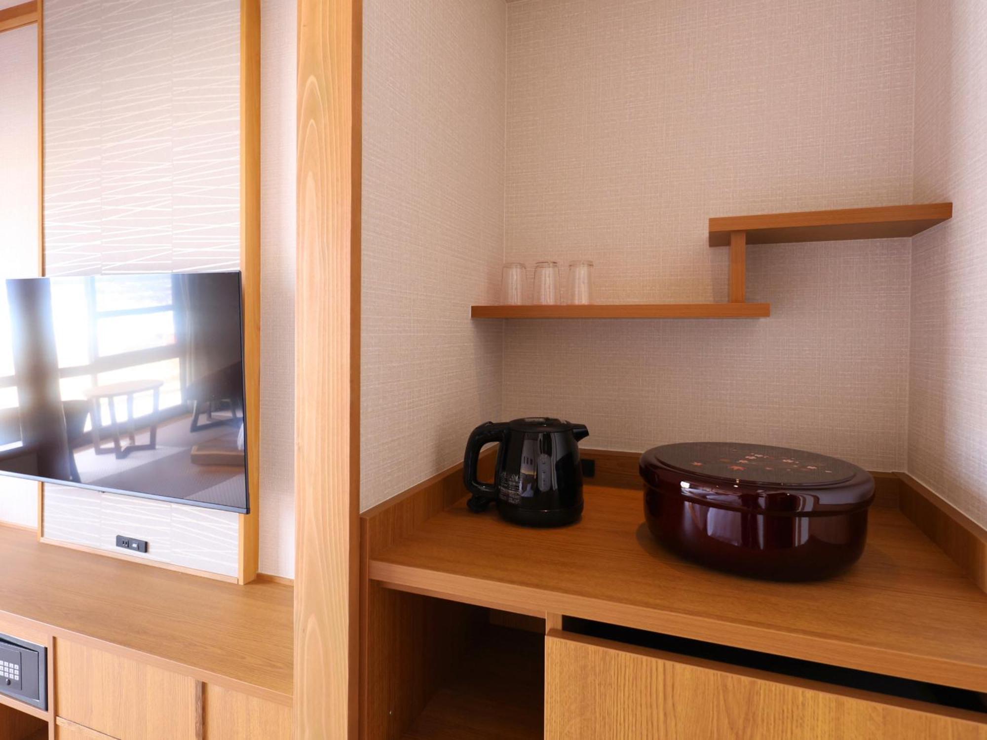Yoshinotei Hotel Iida Buitenkant foto