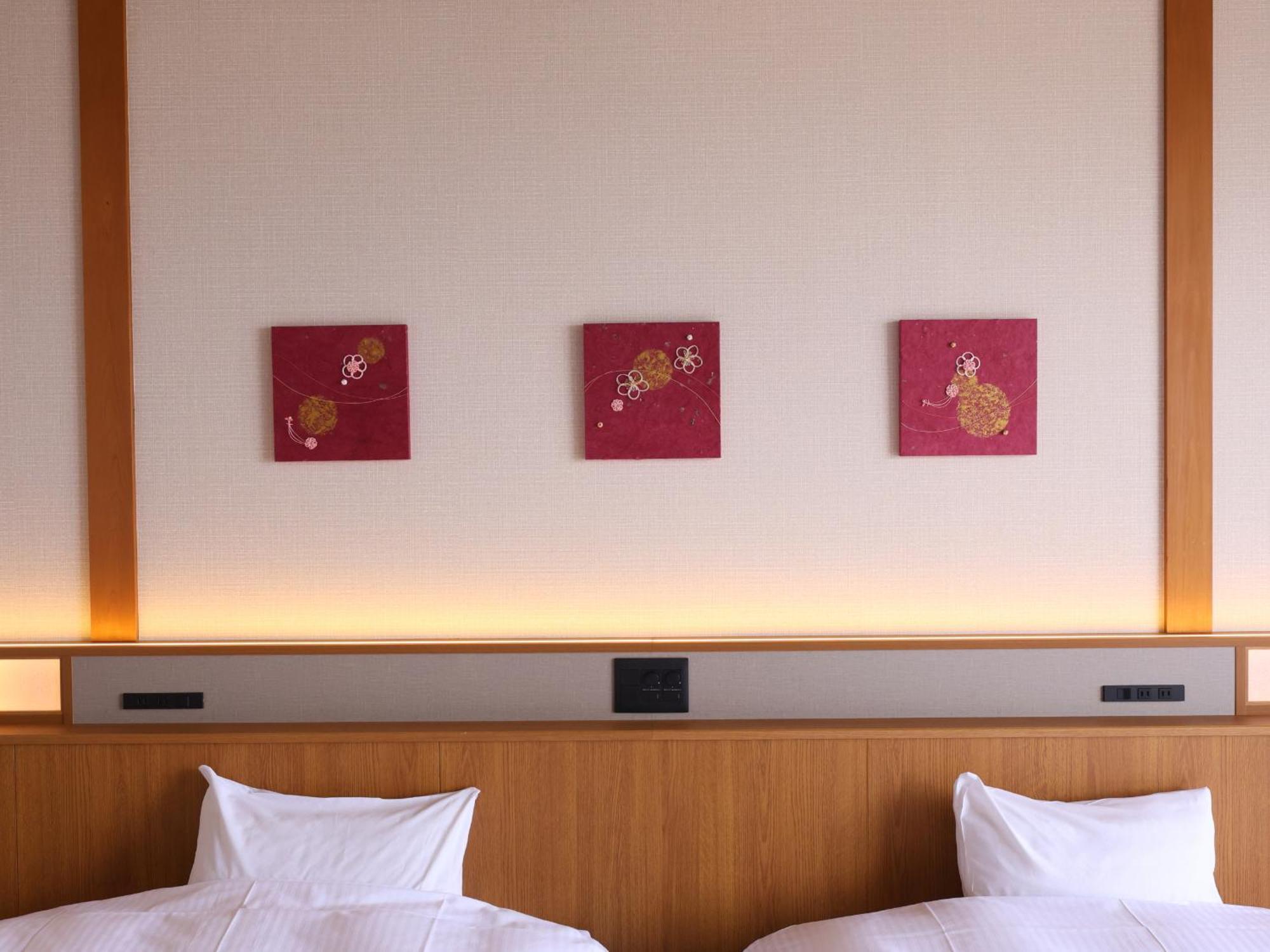 Yoshinotei Hotel Iida Buitenkant foto